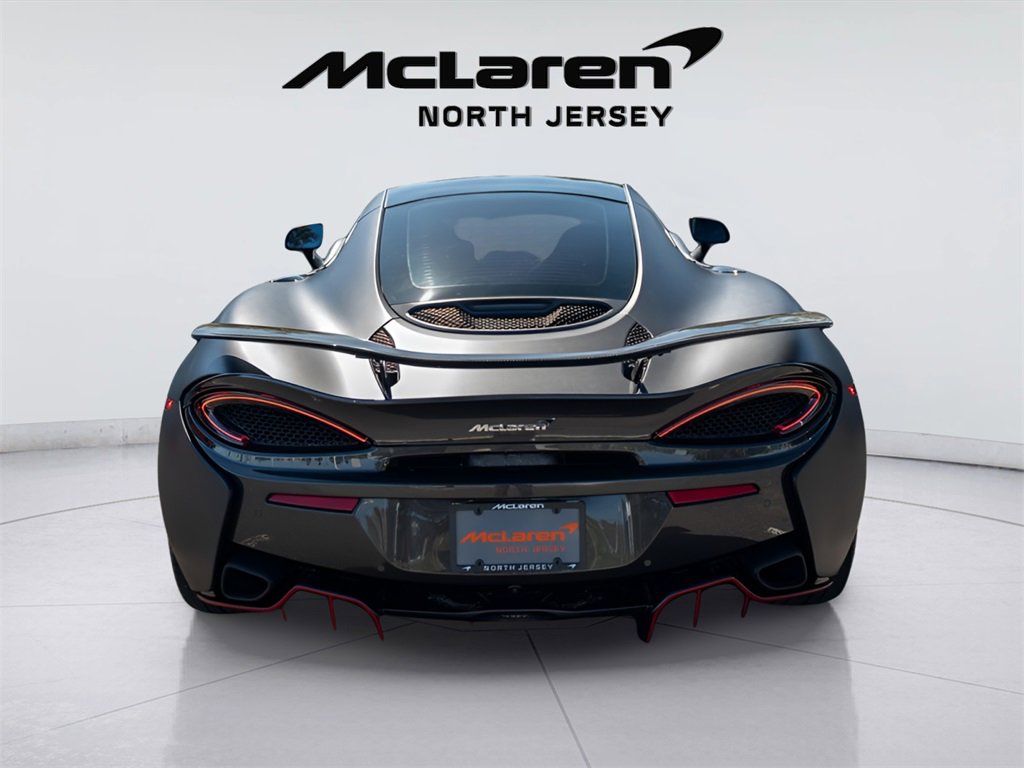 Used 2017 McLaren 570S image 27