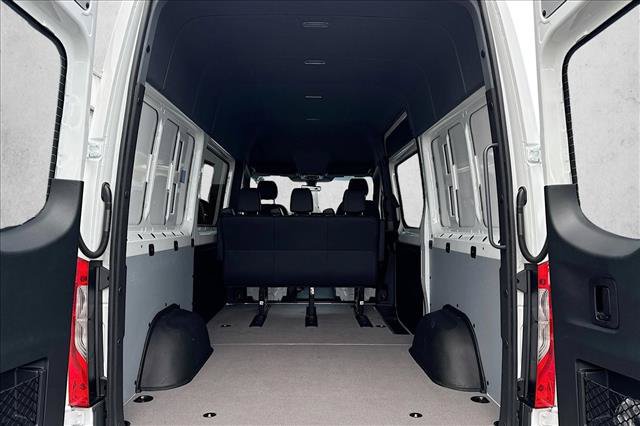 New 2026 Mercedes-Benz Sprinter 2500 image 21