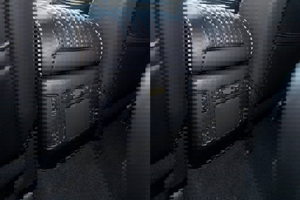 Used 2019 INFINITI QX80 Limited image 38