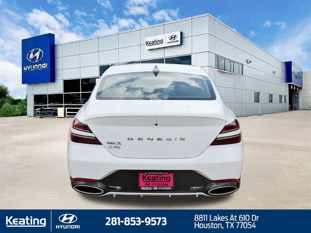 Used 2026 Genesis G70 2.5T RWD image 6