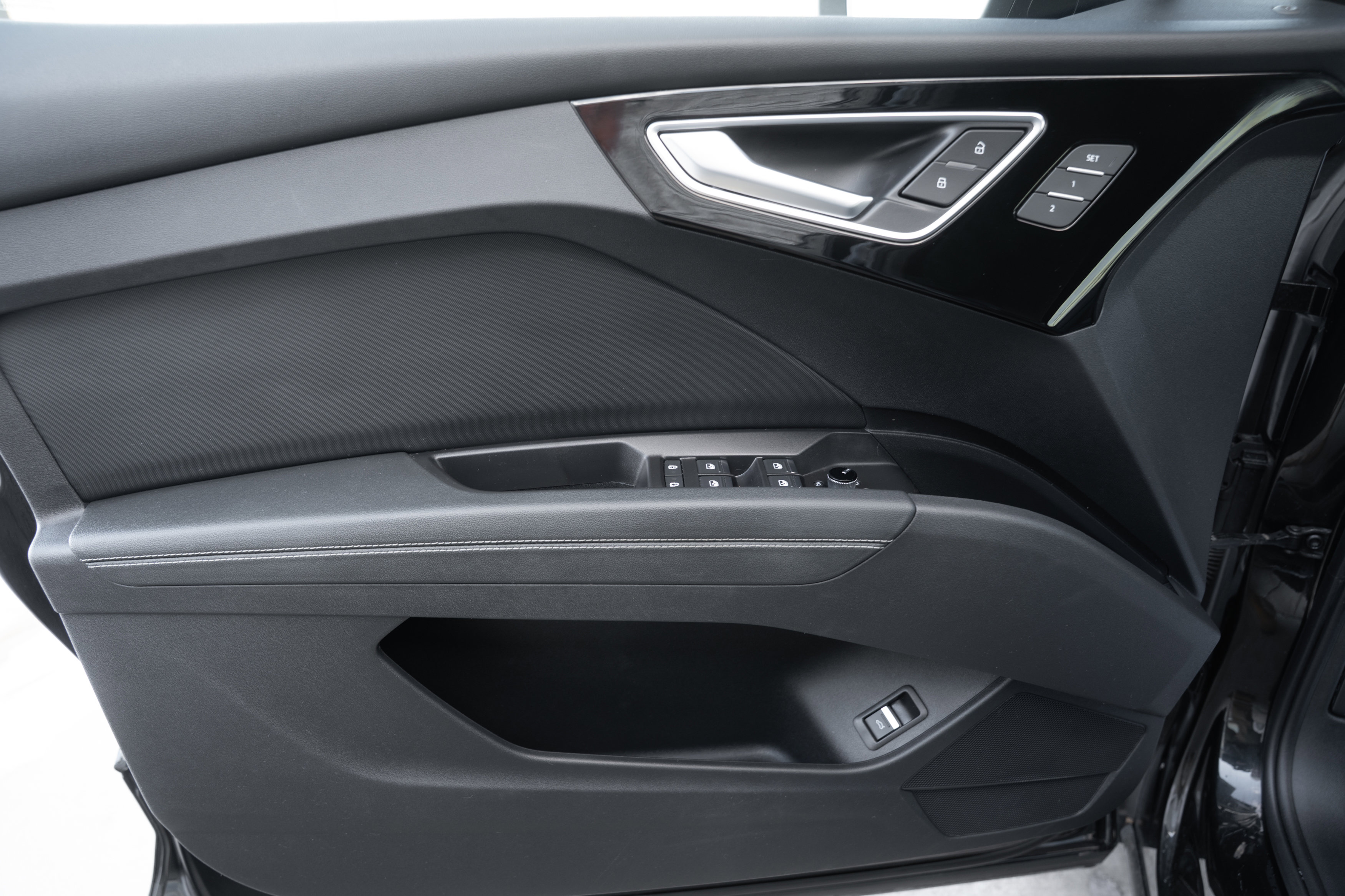 Certified 2023 Audi Q4 e-tron Premium Plus w/ Premium Plus image 19