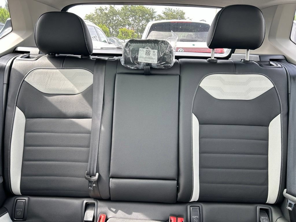 New 2026 Volkswagen Taos SEL AWD/4WD image 13