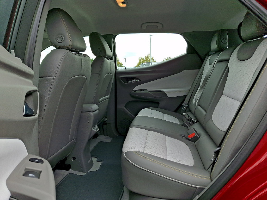 Certified 2023 Chevrolet Bolt EUV Premier FWD image 10