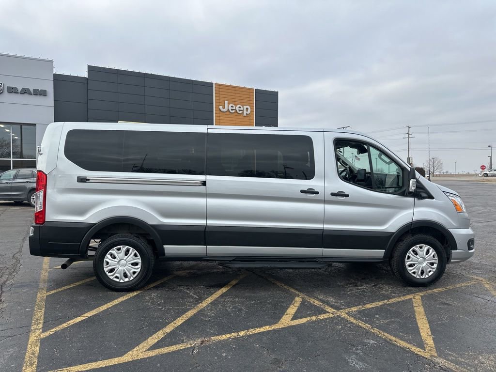 Used 2022 Ford Transit 350 XLT image 5