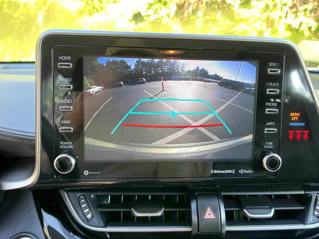 Used 2021 Toyota C-HR Limited FWD image 18