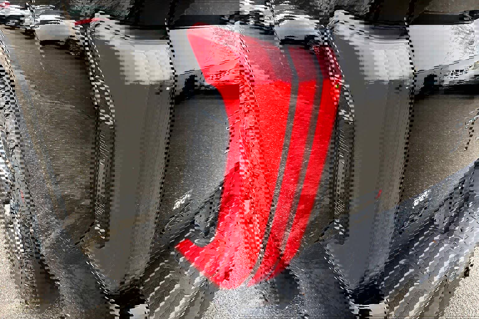 Used 2024 Toyota Tundra Platinum image 27