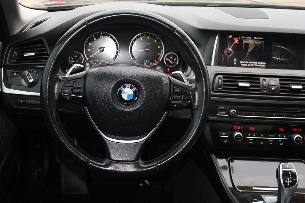Used 2016 BMW 528i xDrive Sedan image 11