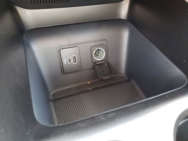 New 2026 Ford Explorer Active w/ Active Comfort Package image 25