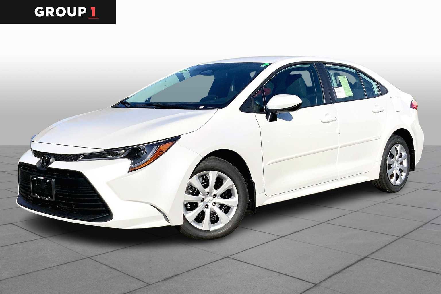 New 2025 Toyota Corolla LE