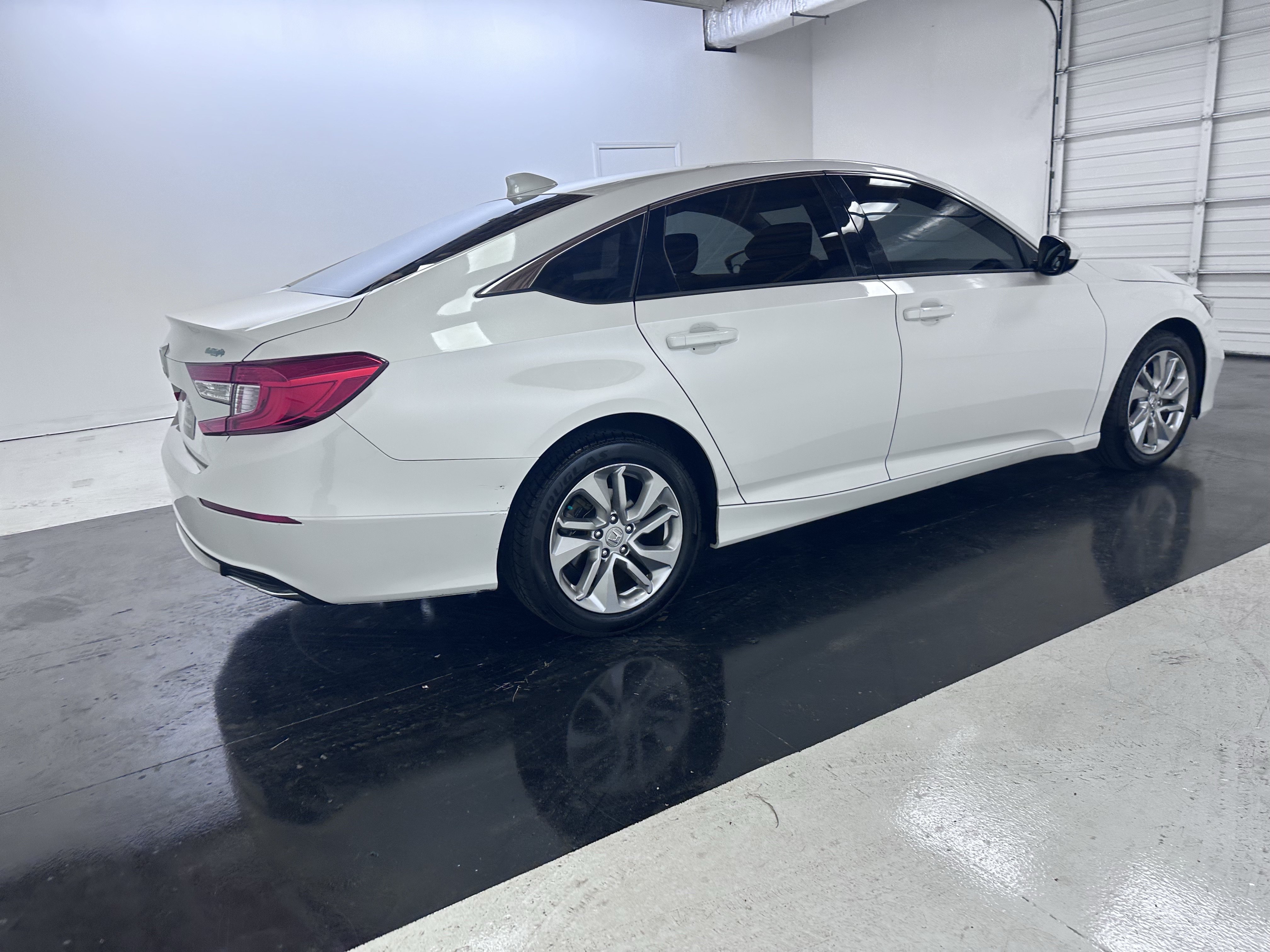 Used 2020 Honda Accord LX image 17