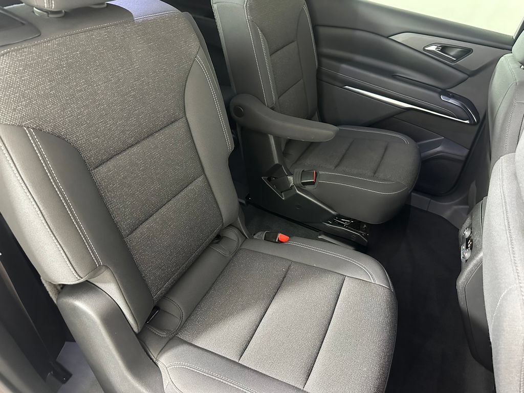 Used 2024 Chevrolet Traverse LT AWD/4WD image 30