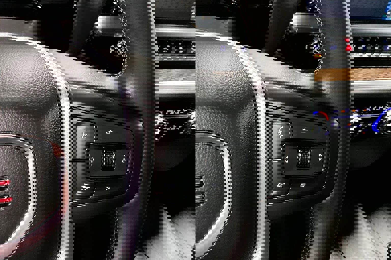 Used 2026 GMC Sierra 1500 Elevation w/ Elevation Select Package image 22