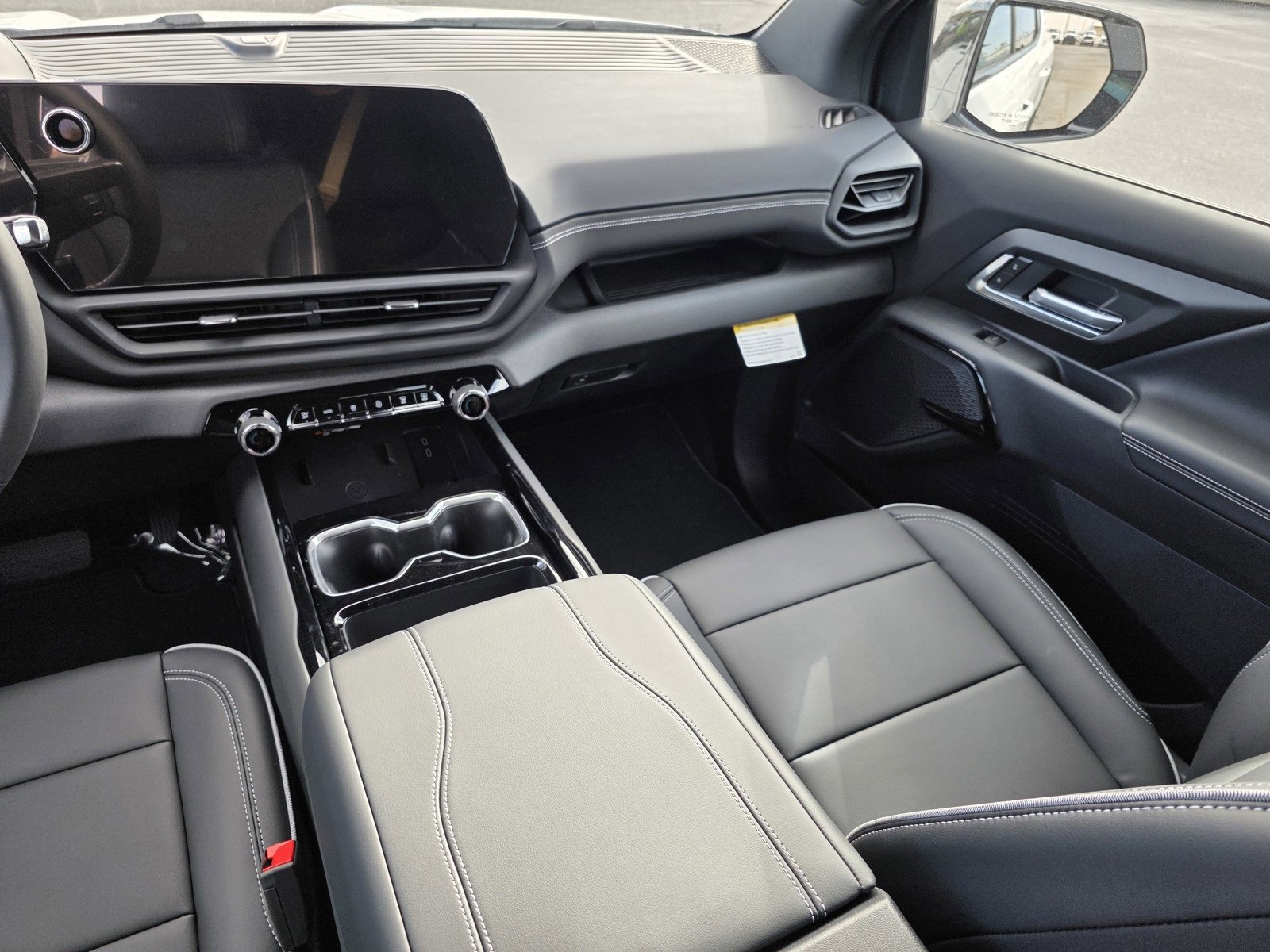 New 2026 Chevrolet Silverado EV LT image 19