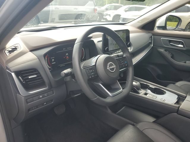 Certified 2023 Nissan Rogue Platinum w/ Platinum Premium Package FWD image 13