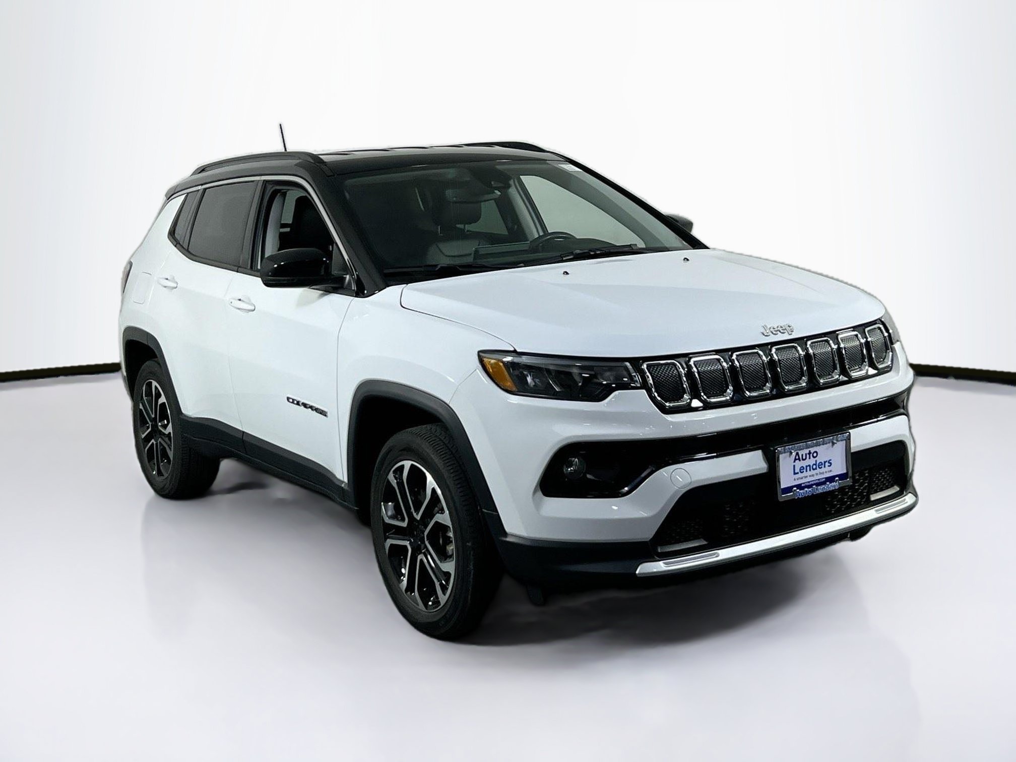 Used 2022 Jeep Compass Limited AWD/4WD image 3