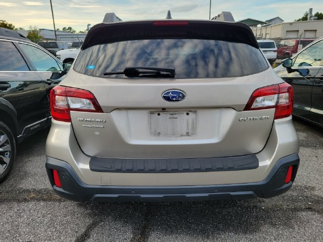 Used 2019 Subaru Outback 2.5i Limited w/ Popular Package #2 AWD/4WD image 8