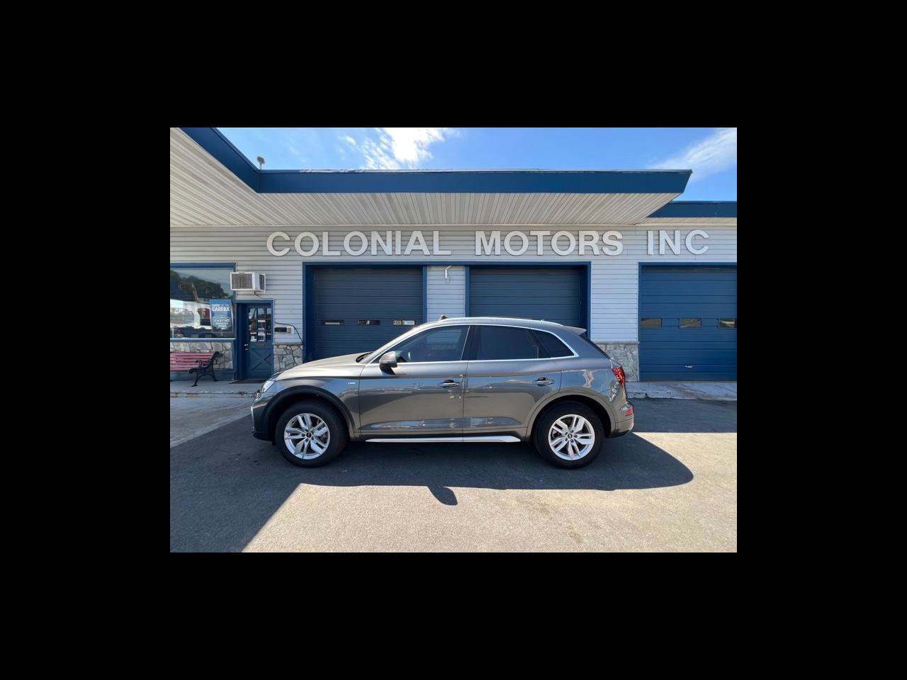 Used 2022 Audi Q5 2.0T Premium w/ Convenience Package AWD/4WD image 1