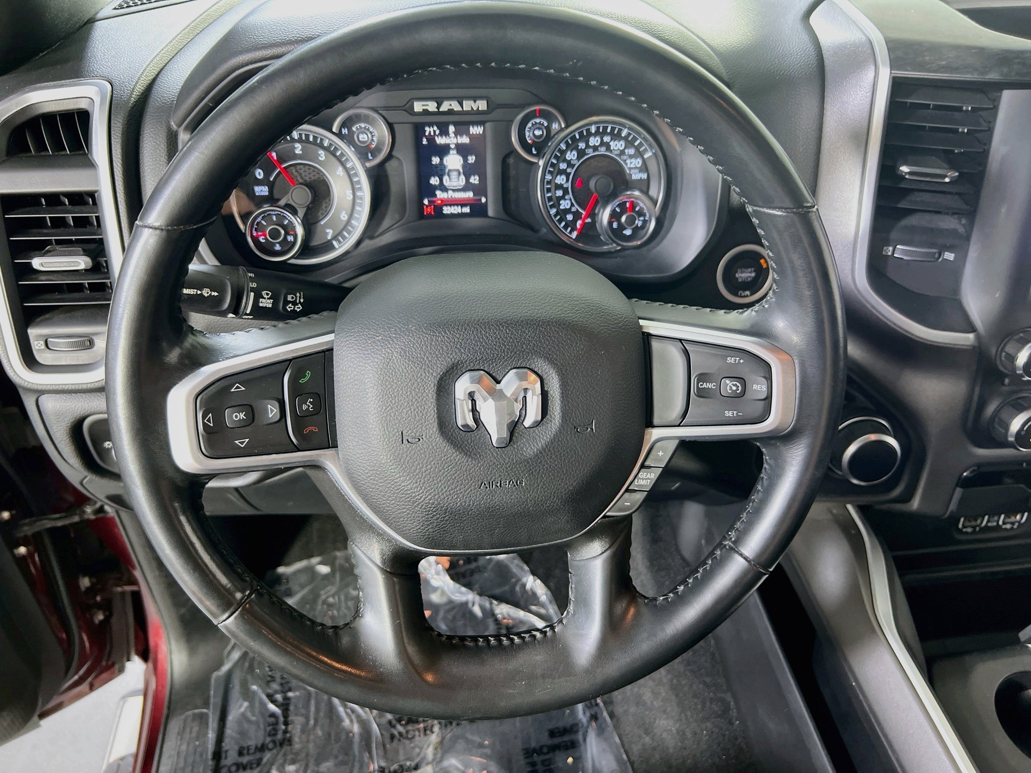 Used 2023 RAM 1500 Big Horn AWD/4WD image 11