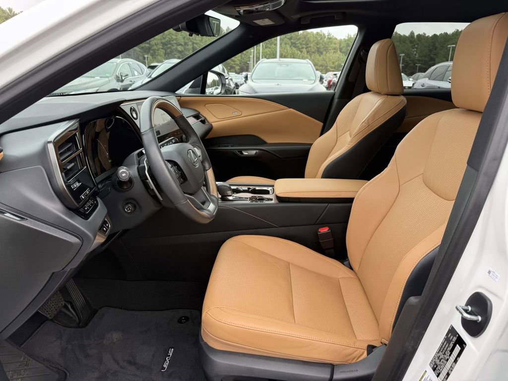 Used 2024 Lexus RX 350 image 14