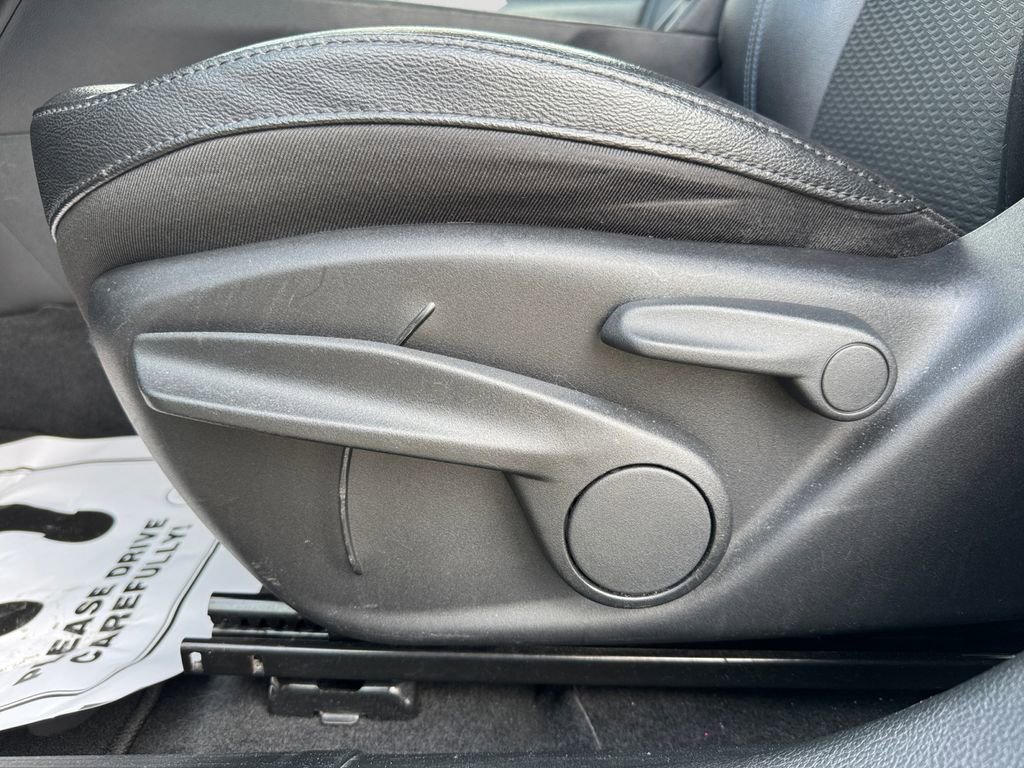 Used 2024 Jeep Compass Latitude image 25