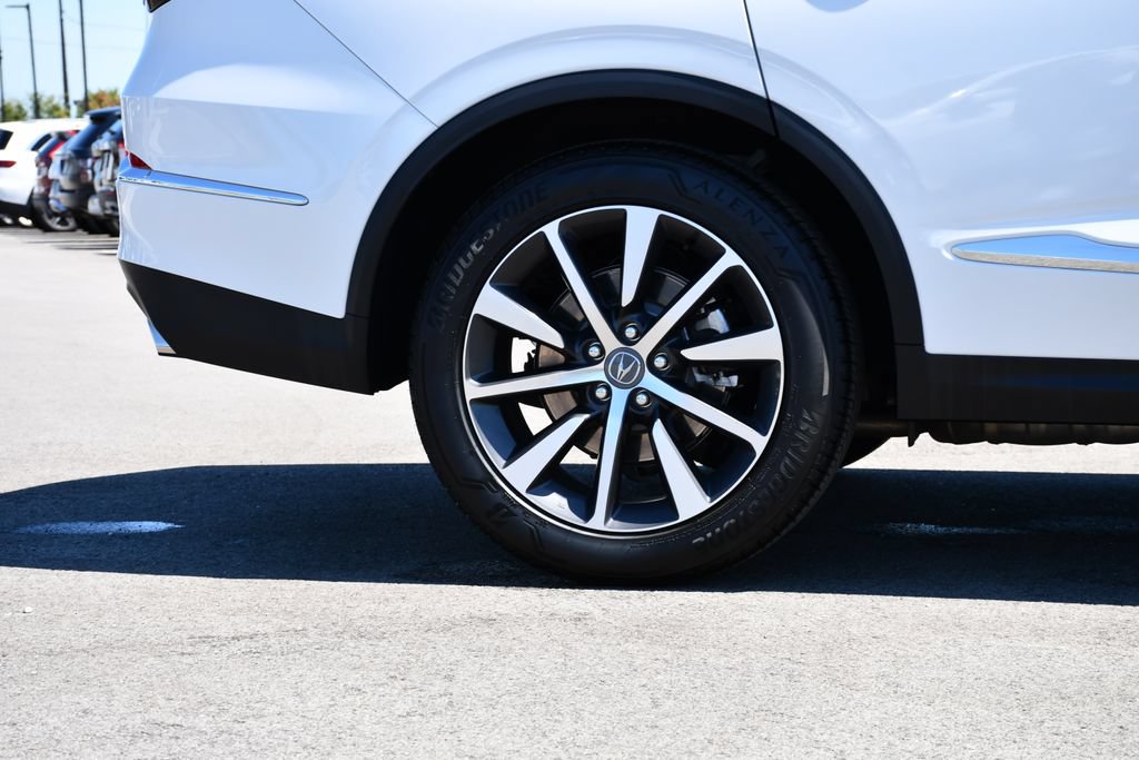 Certified 2026 Acura MDX w/ Technology Package FWD image 10