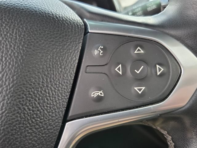 Used 2023 Chevrolet Traverse Premier FWD image 35