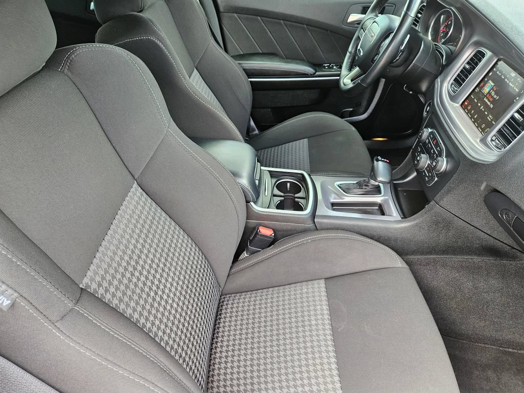Used 2023 Dodge Charger Scat Pack w/ Technology Group RWD image 16