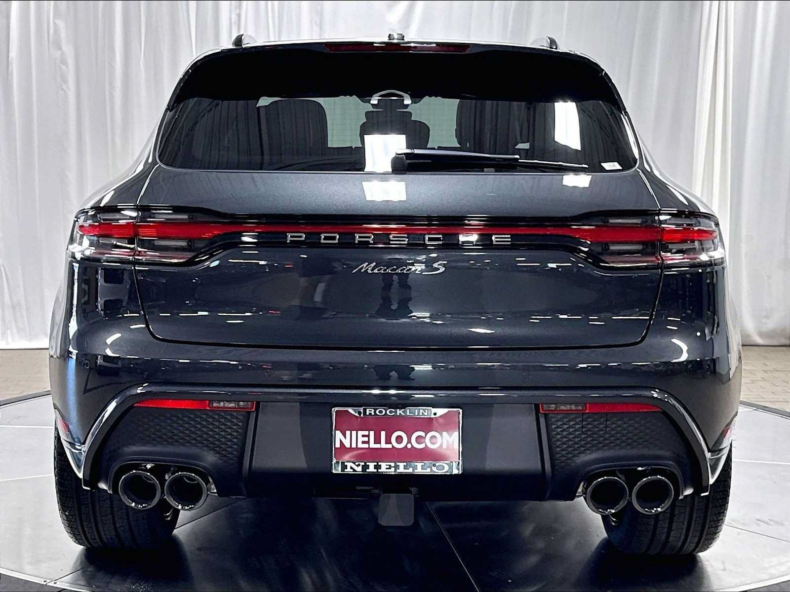 New 2026 Porsche Macan S AWD/4WD image 6