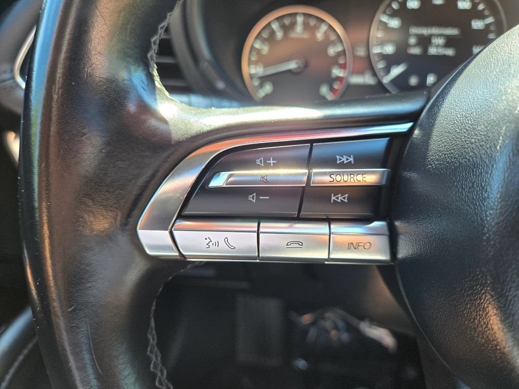 Used 2023 MAZDA MAZDA3 s FWD image 20