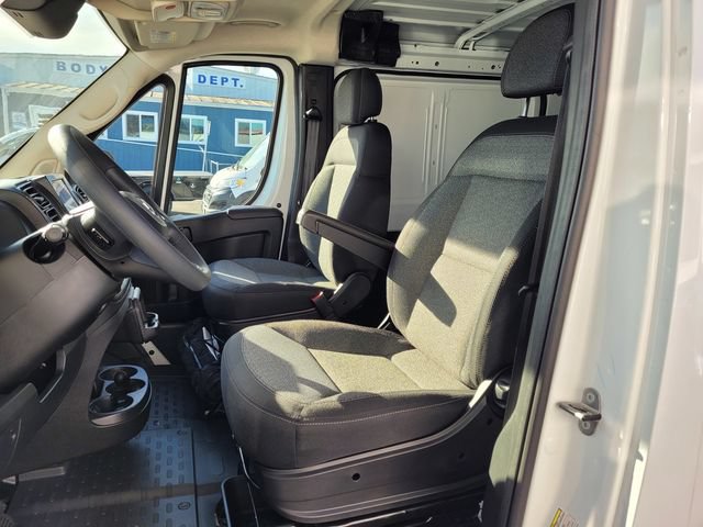 New 2026 RAM ProMaster 1500 w/ Convenience Group FWD image 9
