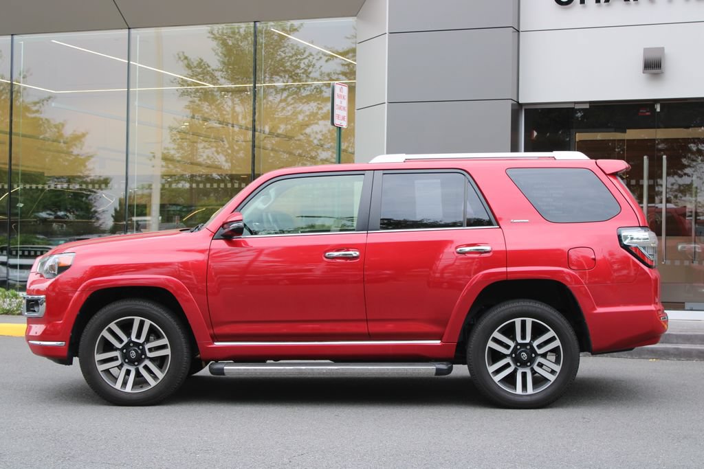 Used 2023 Toyota 4Runner Limited AWD/4WD image 6
