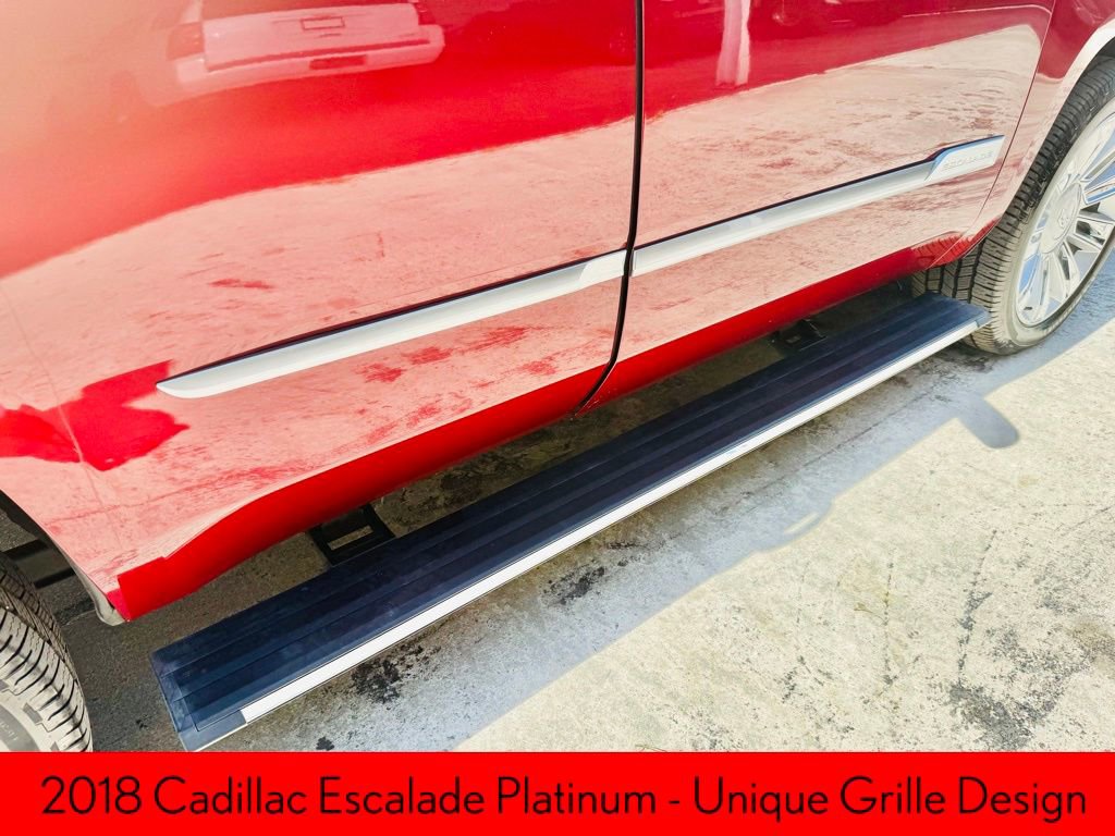 Used 2018 Cadillac Escalade Platinum RWD image 23