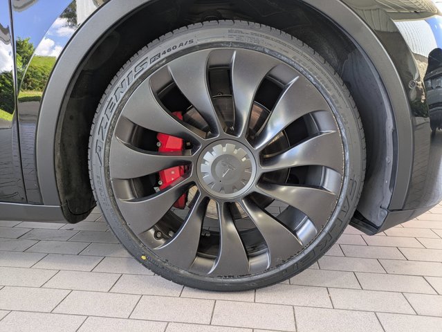 Used 2022 Tesla Model Y Performance AWD/4WD image 21