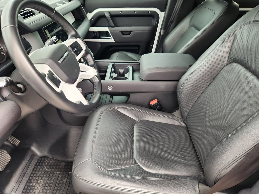 Used 2023 Land Rover Defender 110 S image 14