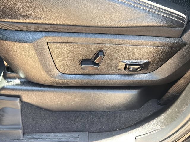 Used 2025 RAM 3500 Laramie AWD/4WD image 20