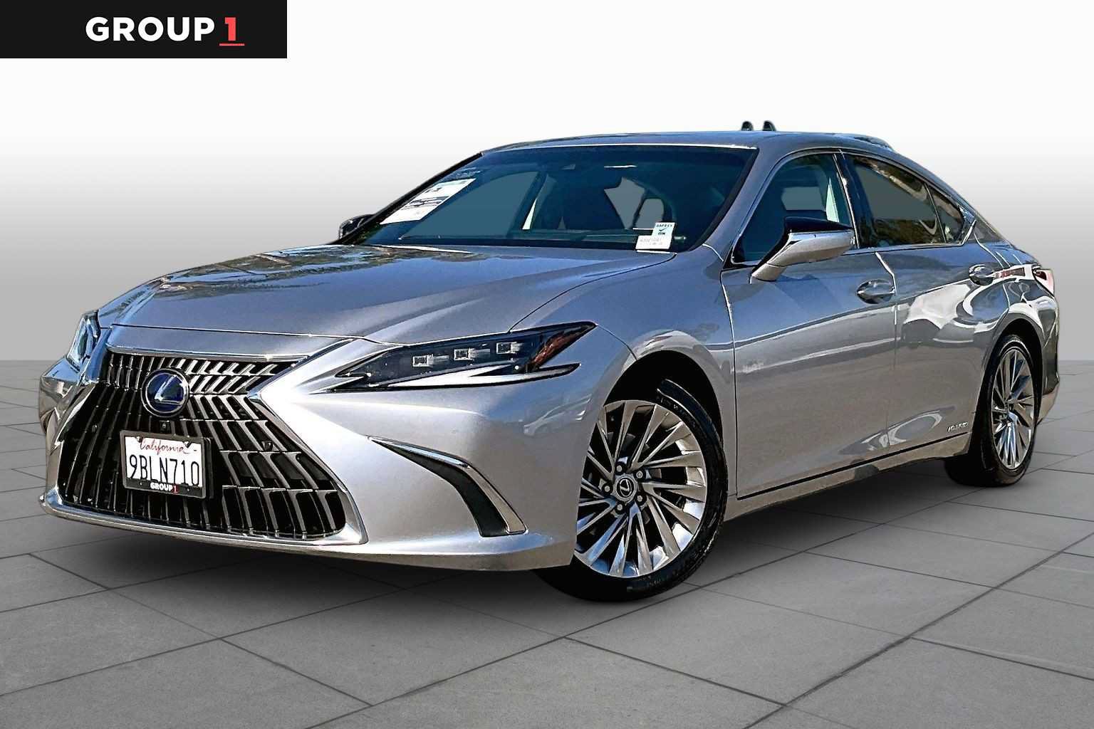 Used 2022 Lexus ES 300h w/ Accessory Package FWD image 1