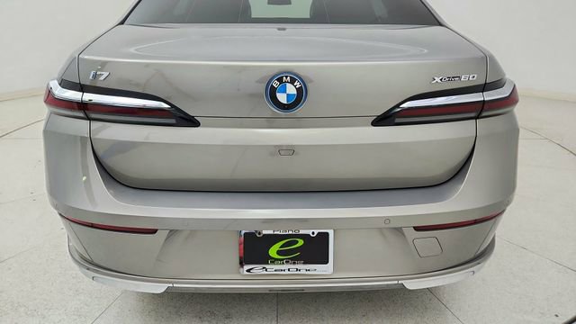 Used 2023 BMW i7 xDrive60 image 11