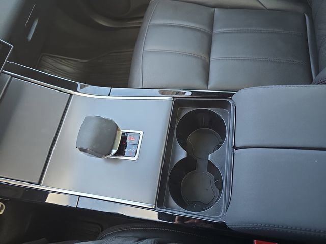 Certified 2025 Land Rover Range Rover Evoque Dynamic SE image 25