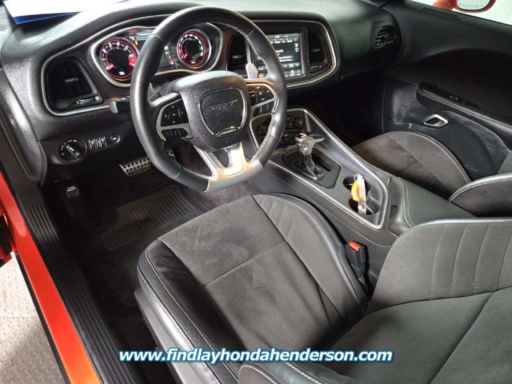Used 2018 Dodge Challenger SRT RWD image 15