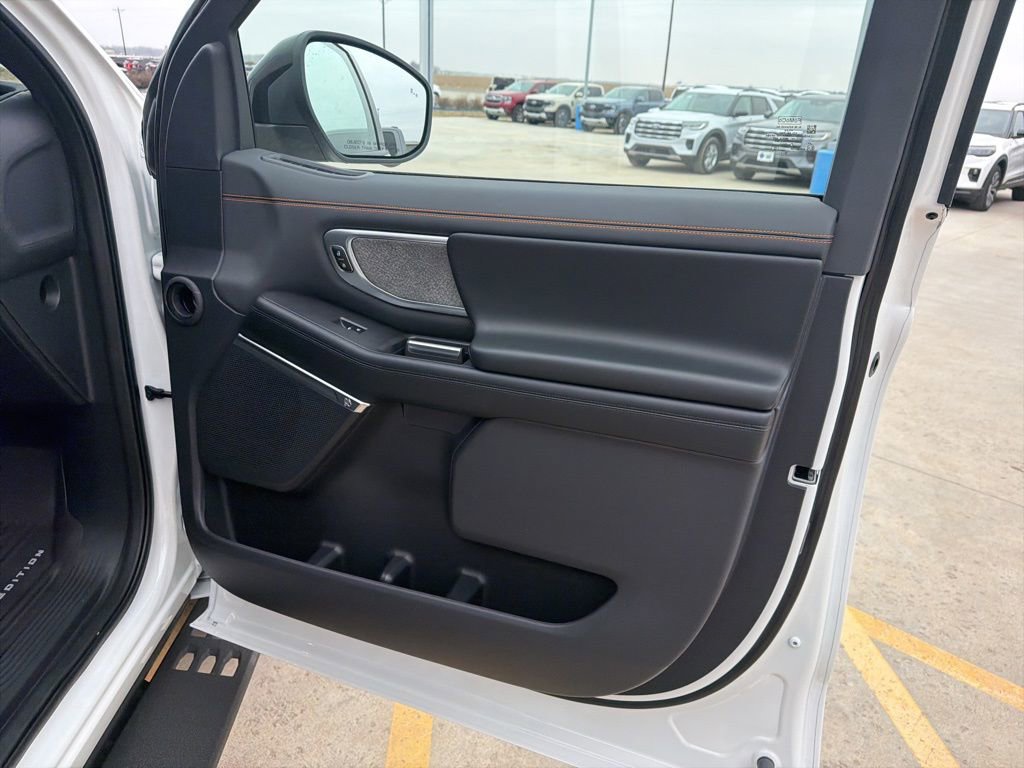 New 2025 Ford Expedition Tremor image 29