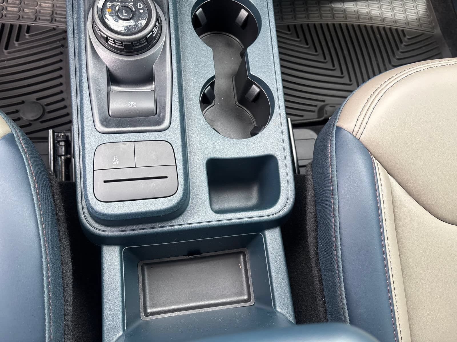 Used 2025 Ford Maverick Lariat AWD/4WD image 25