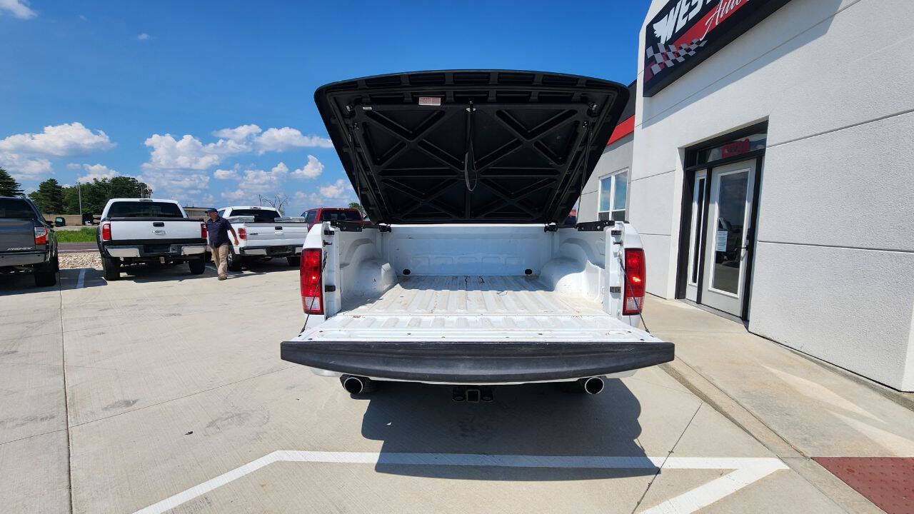 Used 2014 RAM 1500 Express AWD/4WD image 25