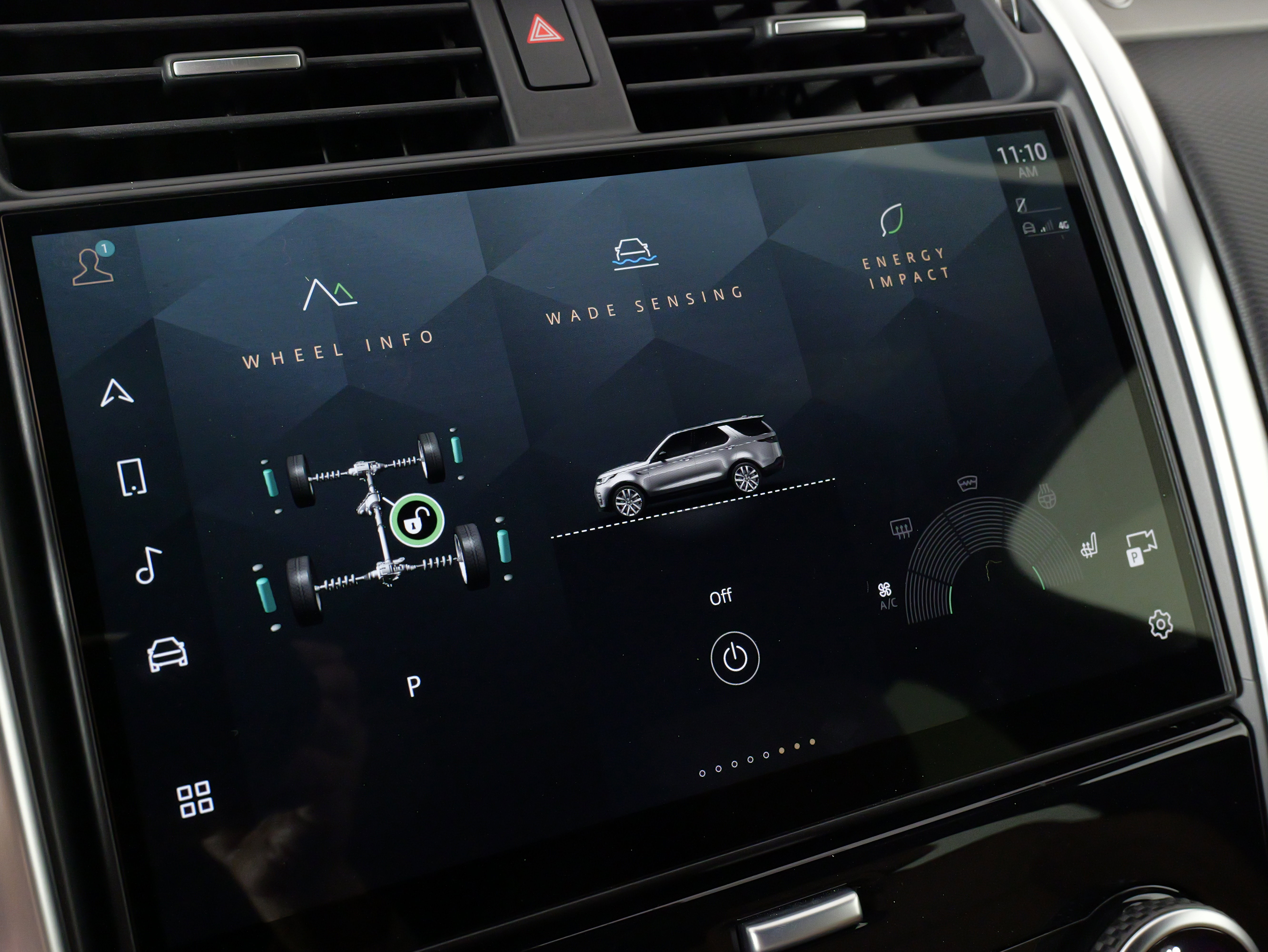 Used 2024 Land Rover Discovery Dynamic SE image 63