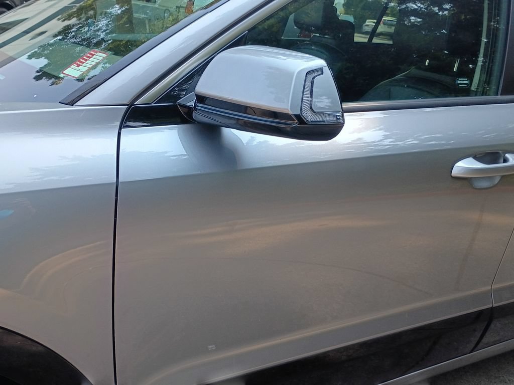Certified 2025 Kia Niro FWD image 8