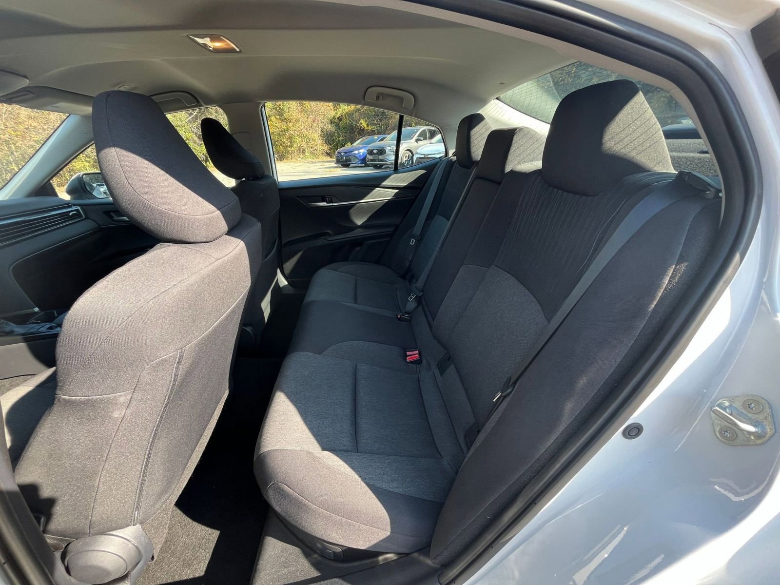 Used 2025 Toyota Camry LE image 32