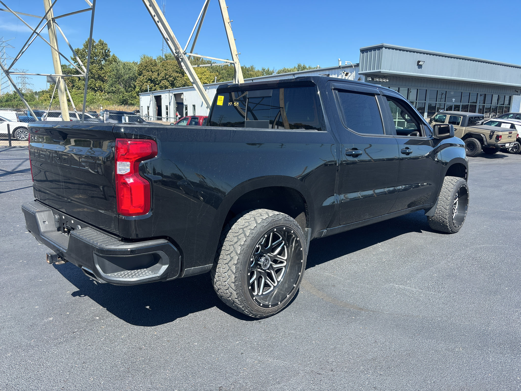 Used 2019 Chevrolet Silverado 1500 RST AWD/4WD image 11