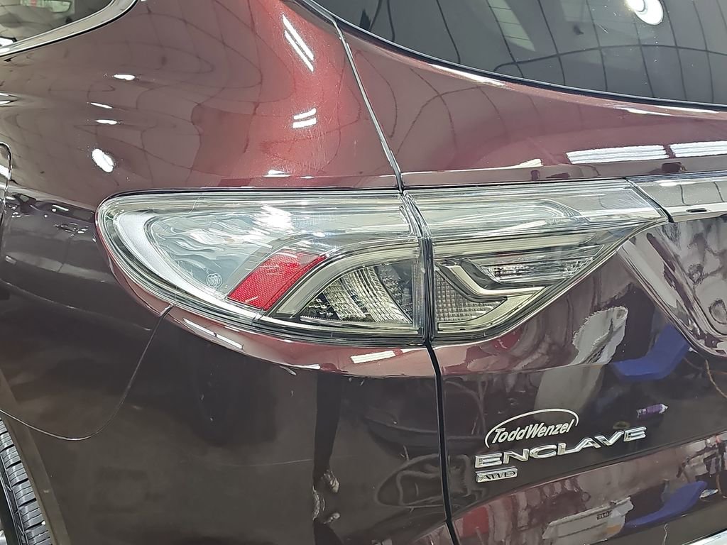 Certified 2024 Buick Enclave Avenir w/ Avenir Technology Package image 42