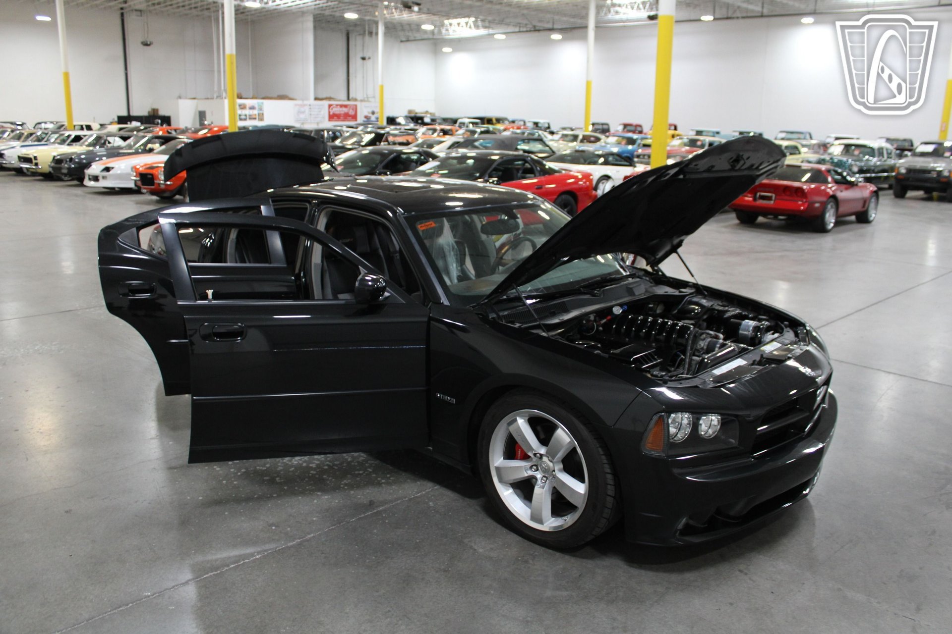 Used 2006 Dodge Charger SRT8 w/ SRT Option Group III RWD image 36