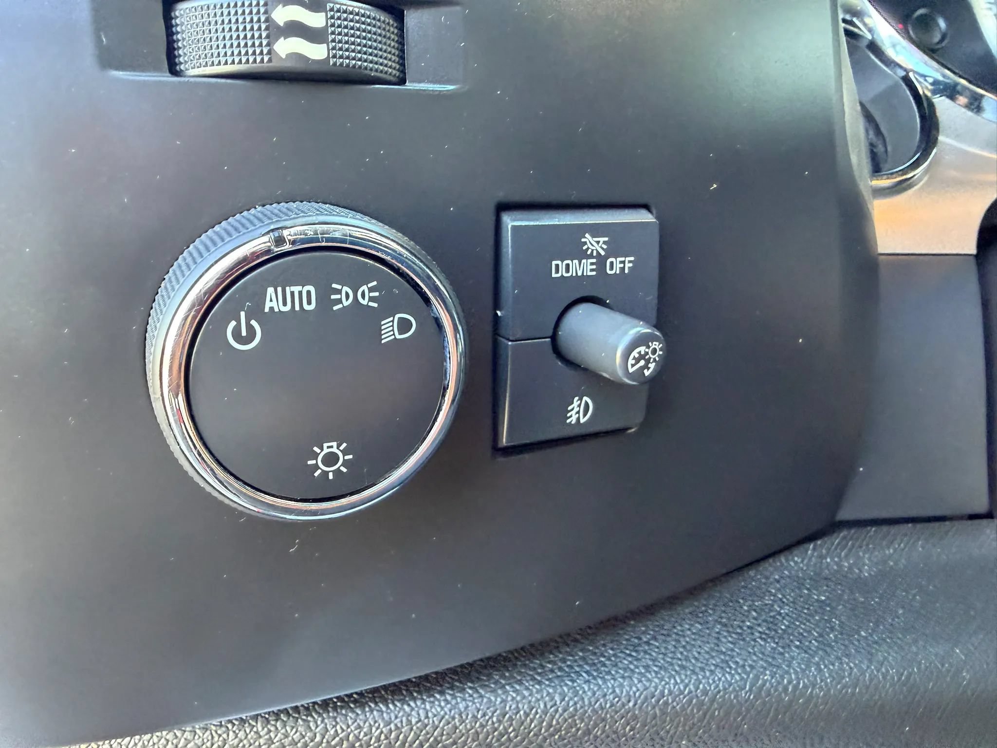 Used 2013 Chevrolet Silverado 1500 LT AWD/4WD image 15