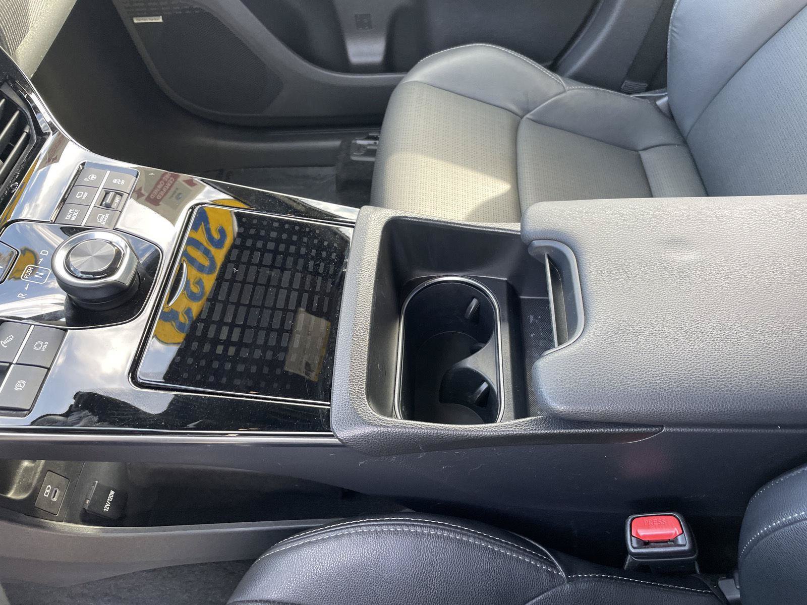 Certified 2023 Subaru Solterra AWD image 18